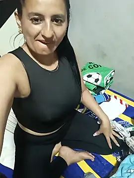 Snapshot of Luna_seductora12 chatting on 02/08/26, 08:28 Luna seductora12 online show from 02/08/26, 08:28