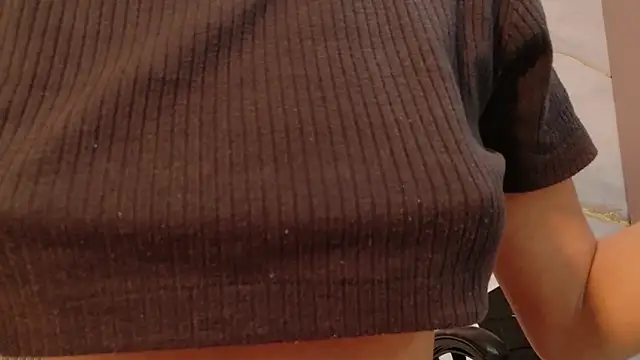 Scarlet Vixen  online show from 02/13/26, 12:38