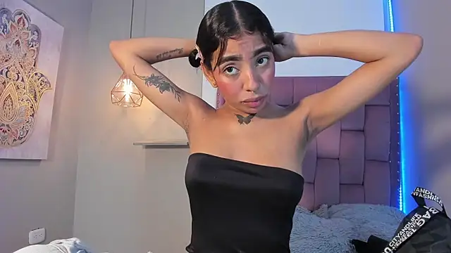 Scarlet Vixen  online show from 03/29/26, 01:02