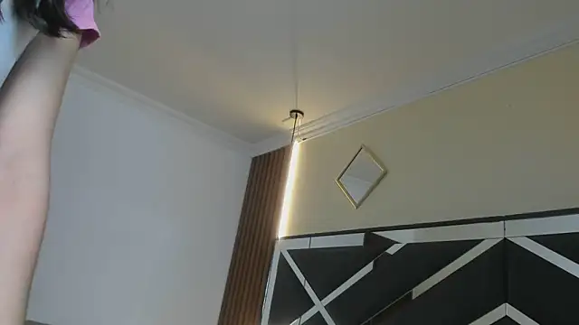 Ambarross  online show from 03/03/26, 12:34
