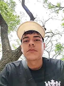 attractive-sexx online show from 04/09/26, 03:07