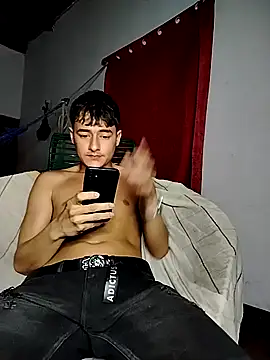 attractive-sexx online show from 02/18/26, 01:36