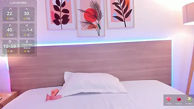 Snapshot of _Caamilaa_ chatting on 02/23/26, 05:57 Caamilaa online show from 02/23/26, 05:57