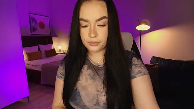 tinafox  online show from 02/23/26, 08:04