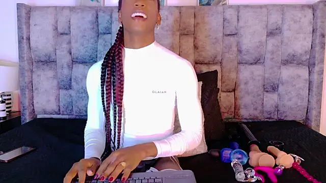 samirths boy  online show from 02/26/26, 05:57