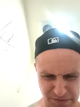 ThickaThuckDick07 online show from 04/15/26, 05:57