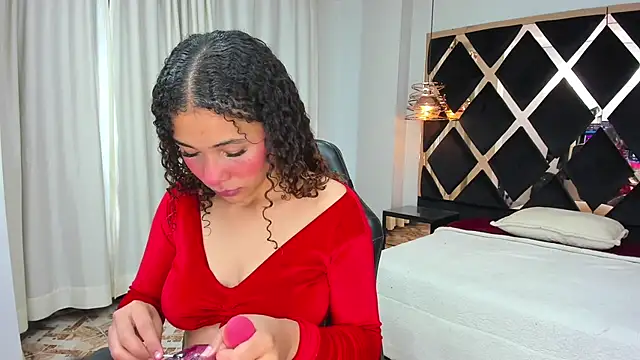 Mia cartther online show from 02/07/26, 12:46