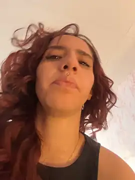 Snapshot of elodie_rouge chatting on 04/25/26, 11:57 elodie rouge online show from 04/25/26, 11:57