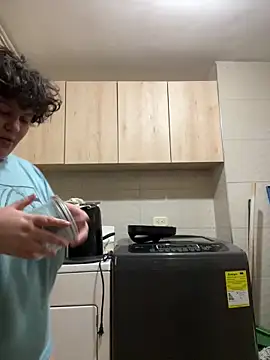 RavenEllieUniverse online show from 02/12/26, 09:58