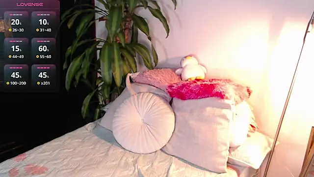 Mia Volkova  online show from 04/10/26, 01:07