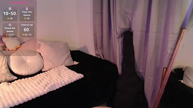 Mia Volkova  online show from 02/04/26, 01:06