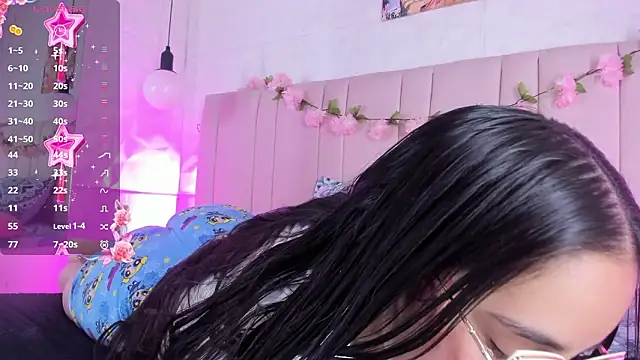 valeri sotoo online show from 03/23/26, 01:11