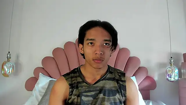 Sarieel online show from 01/18/26, 04:10