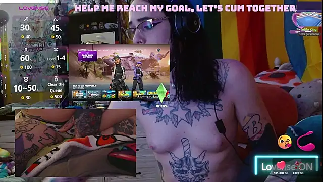 Snapshot of KylaRaven chatting on 05/15/26, 04:32 KylaRaven online show from 05/15/26, 04:32