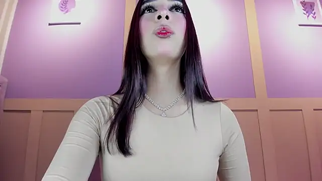 Snapshot of LilithAllenn chatting on 06/07/26, 05:45 LilithAllenn online show from 06/07/26, 05:45