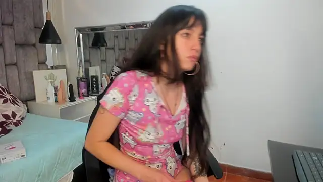 JenniQ69 online show from 03/07/26, 01:38