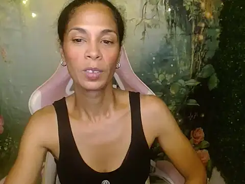 rosa skinny online show from 05/05/26, 07:28