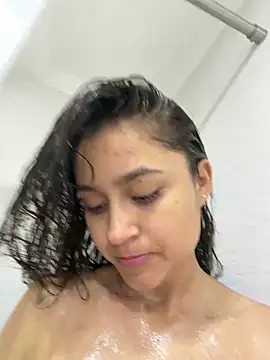 ivette swan online show from 06/17/26, 12:11