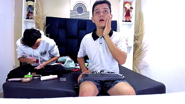 James And Kenet online show from 02/22/26, 01:24