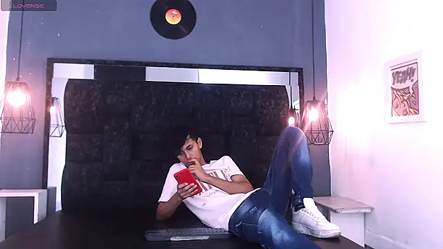 James And Kenet online show from 02/28/26, 11:32