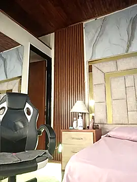 RossyAlvarez online show from 04/01/26, 12:57