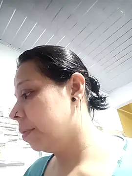 Snapshot of RossyAlvarez chatting on 06/10/26, 12:23 RossyAlvarez online show from 06/10/26, 12:23