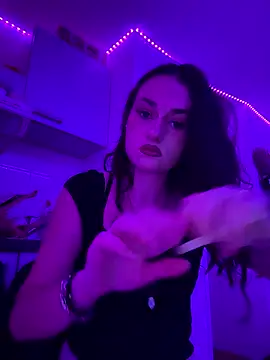 claraaaa06 online show from 01/17/26, 08:01