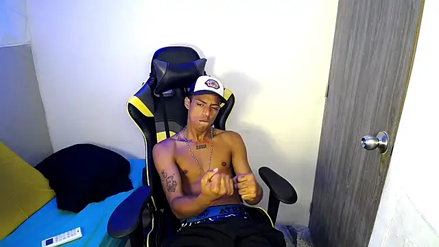 Nando colll online show from 01/16/26, 01:15