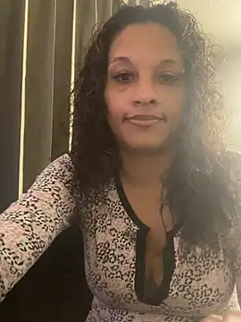 icanbeyourplaytoy online show from 01/18/26, 06:17