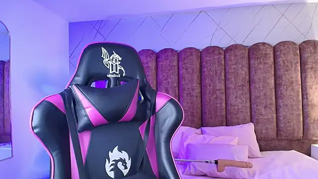 ShadowLune online show from 03/08/26, 08:12