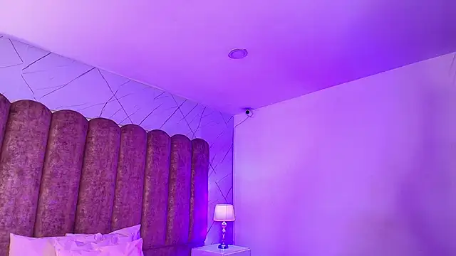 ShadowLune online show from 02/11/26, 07:36