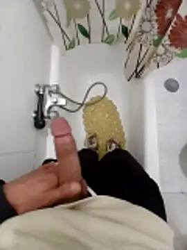 Snapshot of Joker12085 chatting on 02/05/26, 12:50 Joker12085 online show from 02/05/26, 12:50