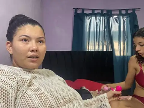 Violetta-Helena online show from 04/08/26, 08:54