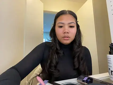 TitiTinyThai online show from 04/07/26, 03:14