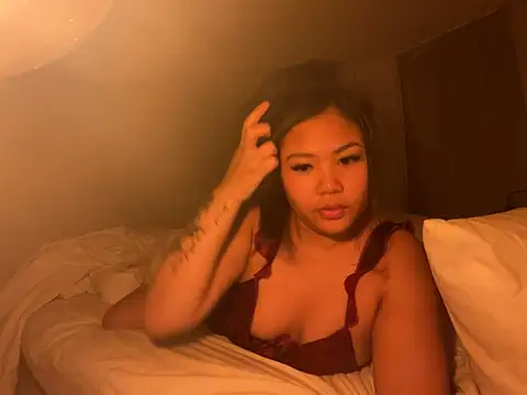 TitiTinyThai online show from 03/27/26, 01:03