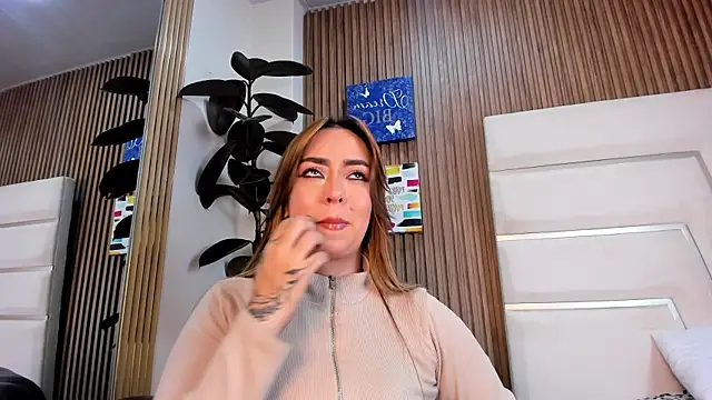 Snapshot of Xara_Shadow chatting on 02/27/26, 10:42 Xara Shadow online show from 02/27/26, 10:42