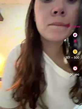 Snapshot of Raven__5 chatting on 06/15/26, 04:12 Raven 5 online show from 06/15/26, 04:12