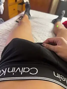 Snapshot of Adam_hottie chatting on 02/11/26, 01:38 Adam hottie online show from 02/11/26, 01:38