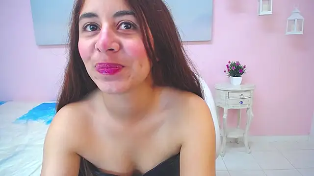 scarlett clyde online show from 04/17/26, 12:41