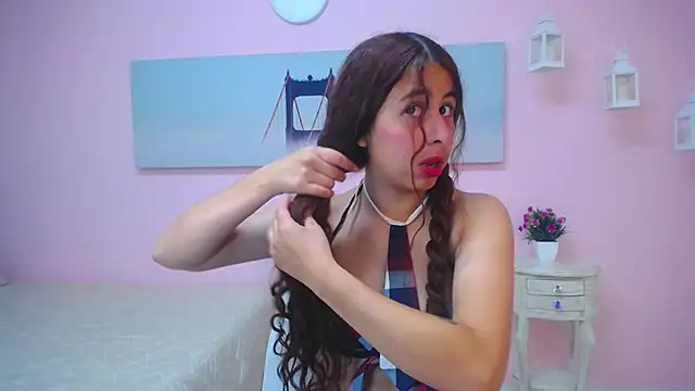 scarlett clyde online show from 04/11/26, 12:31