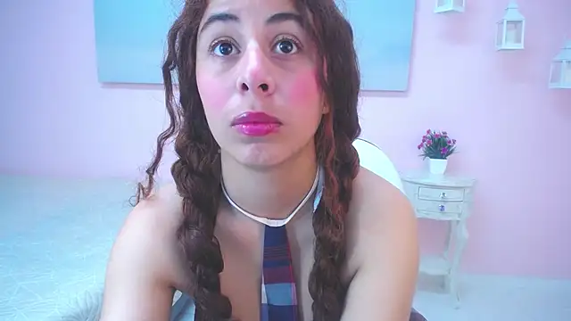 scarlett clyde online show from 04/06/26, 12:28