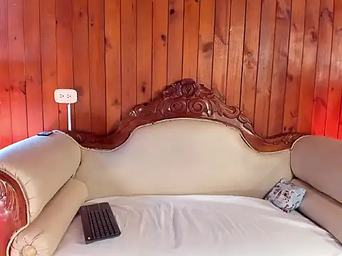 Snapshot of CottonCloud20 chatting on 02/24/26, 01:45 CottonCloud20 online show from 02/24/26, 01:45