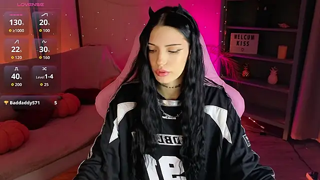 Kelly  Bunny online show from 03/23/26, 05:40