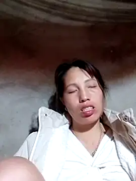 Gummiesu online show from 04/01/26, 01:52