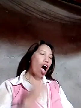 Gummiesu online show from 03/28/26, 08:54