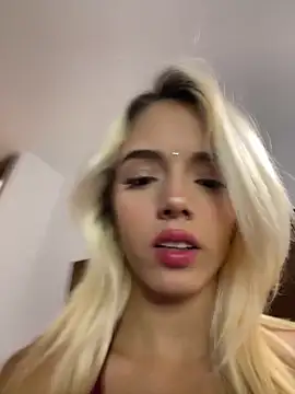 BUBUQUEEN online show from 02/14/26, 12:11