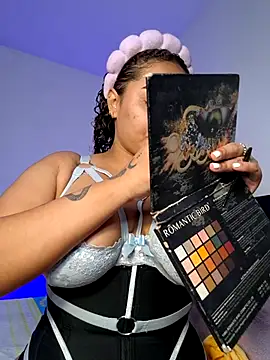 curly girl 31 online show from 02/05/26, 07:10