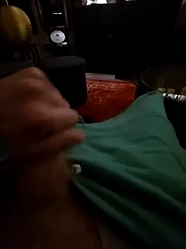 Snapshot of BlnAktivGay chatting on 02/06/26, 04:58 BlnAktivGay online show from 02/06/26, 04:58