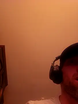 Snapshot of BlnAktivGay chatting on 04/03/26, 02:45 BlnAktivGay online show from 04/03/26, 02:45