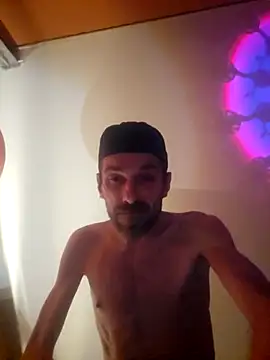 Snapshot of BlnAktivGay chatting on 02/08/26, 08:06 BlnAktivGay online show from 02/08/26, 08:06